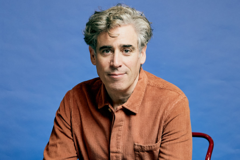 stephen mangan
